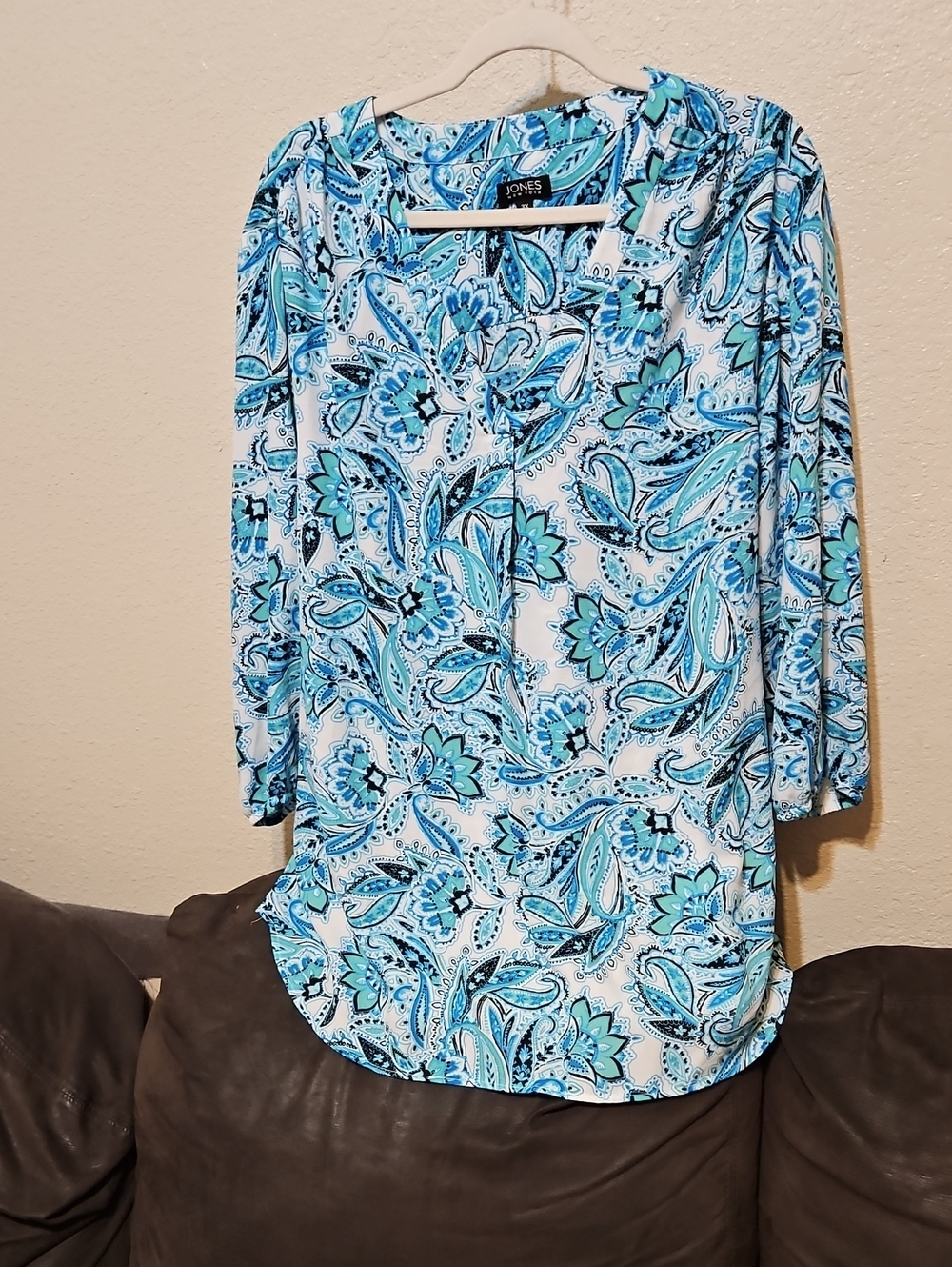 Jones New York Blue and White Paisley Split-Neck Blouse